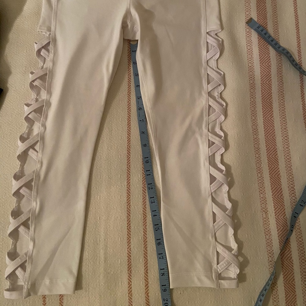 Vina Capri length leggings